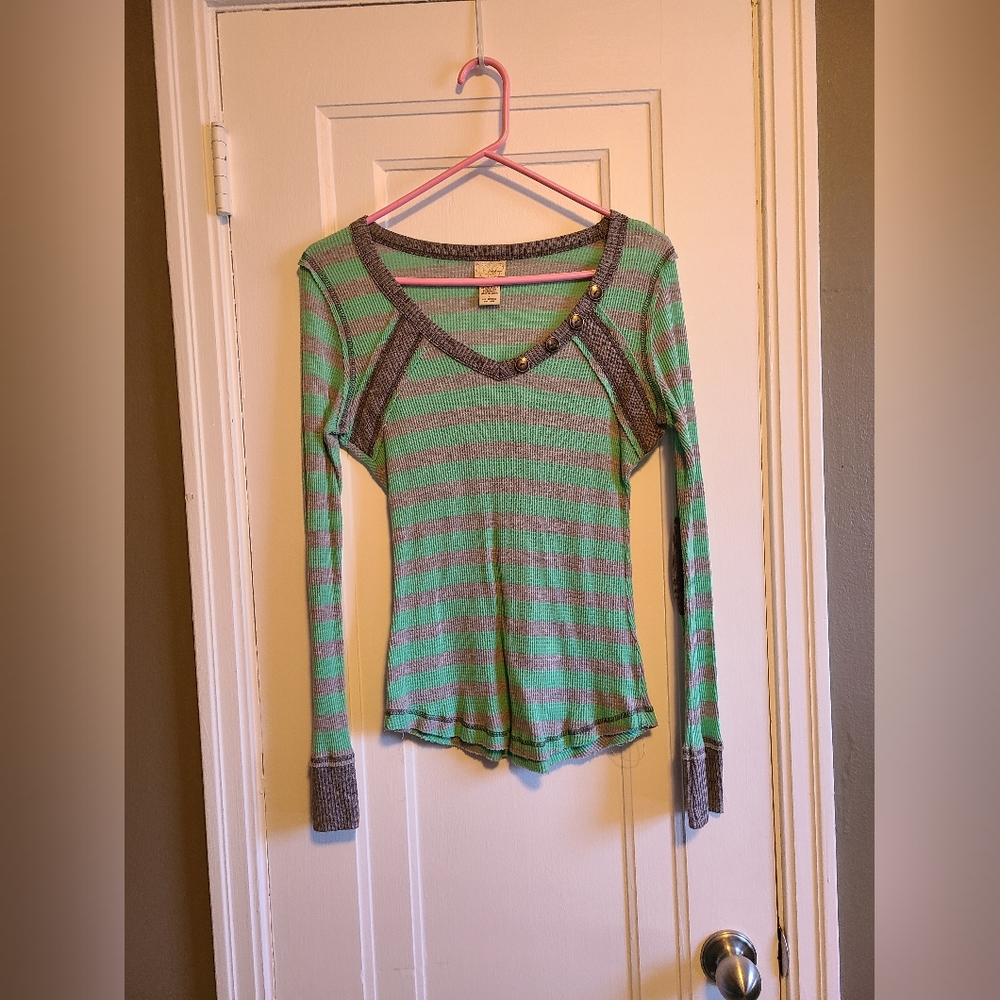Long sleeve
